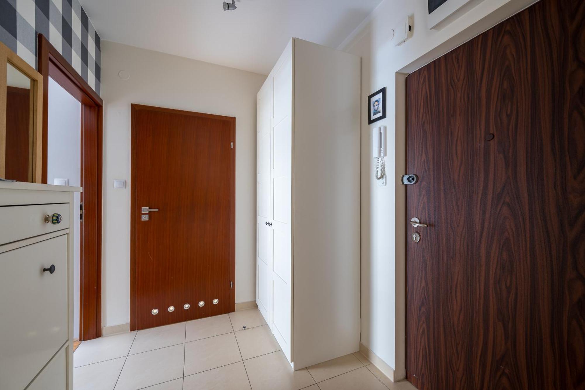 Metro Ksiecia Janusza Cosy Apartment Варшава Екстериор снимка