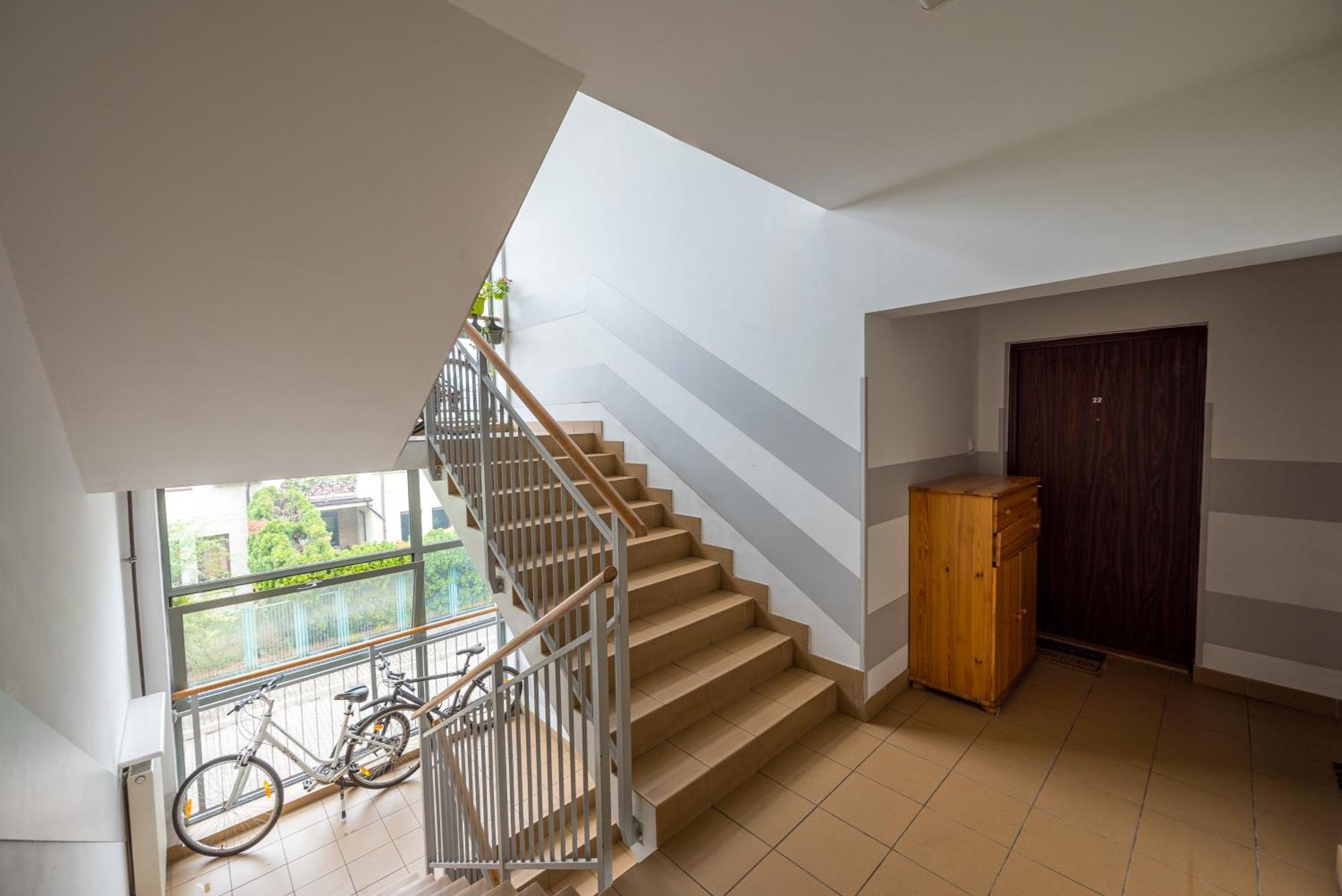 Metro Ksiecia Janusza Cosy Apartment Варшава Екстериор снимка